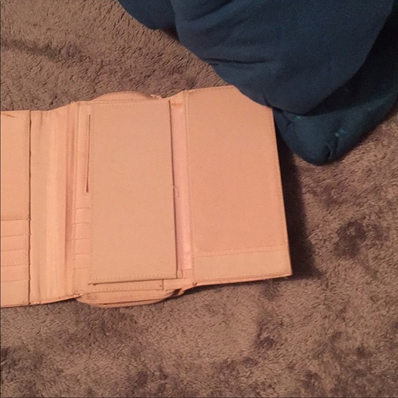 Wallet - Picture 3 of 4